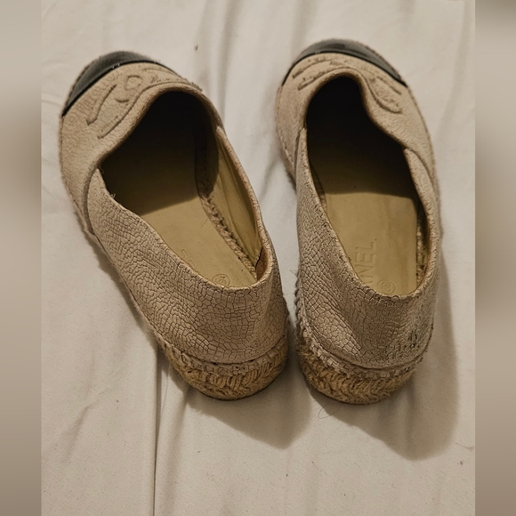 CC Denim Toile Chanel Espadrilles - Picture 4 of 13